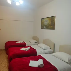Host , Roma Italia